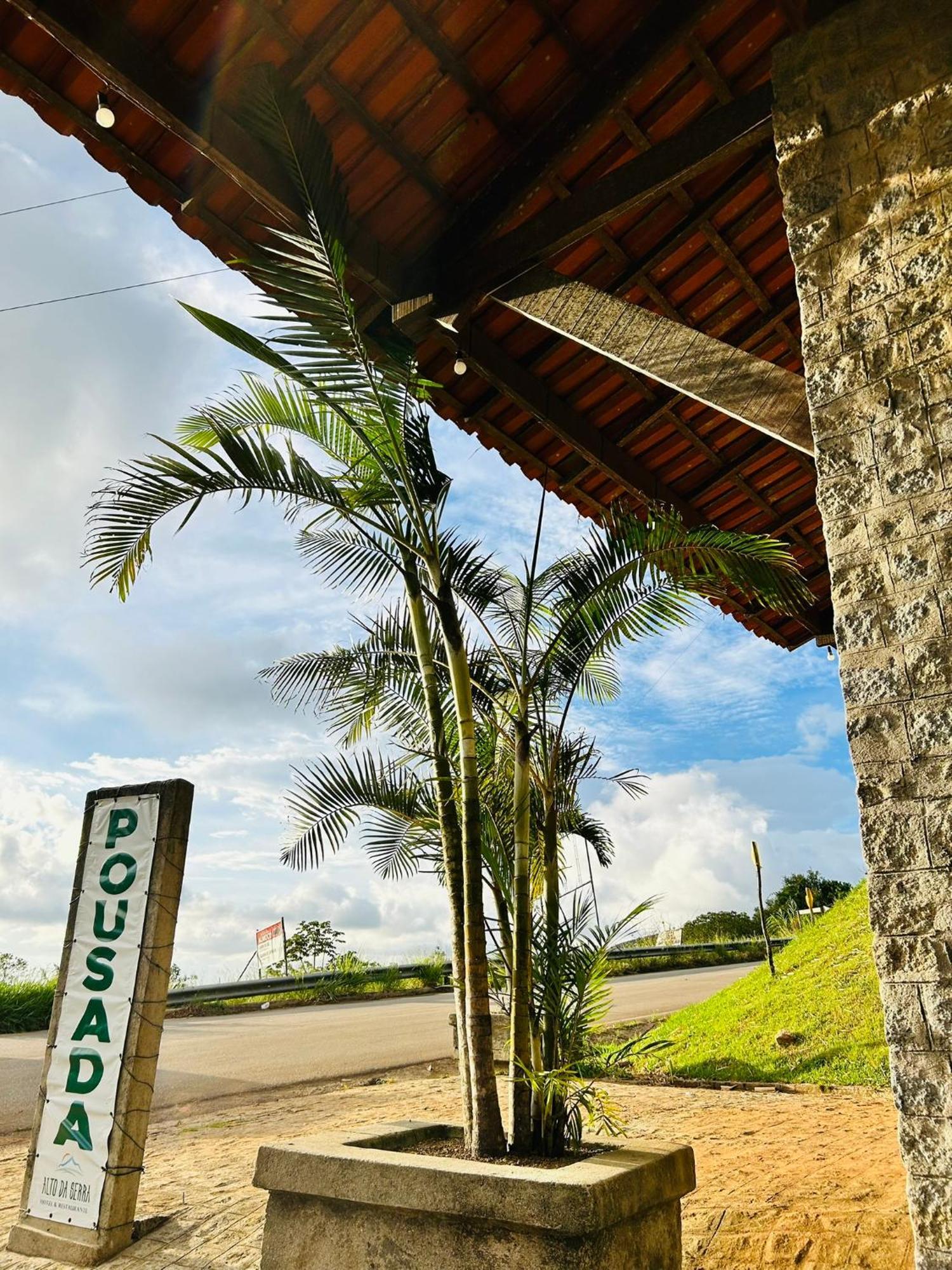 Pousada E Restaurante Alto Da Serra ボニート エクステリア 写真